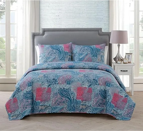 VCNY Home Reversible Bedding with Matching Shams, Cozy Room Decor, Full/Queen, Ava Blue