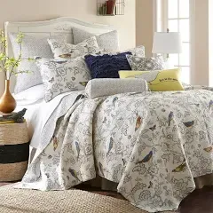  - Mockingbird Quilt Set -/Cal Quilt 106x92in. + Two Pillow Shams 36x20in. King