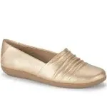 Baretraps Piper Slip On | Size 7.5 - Light Gold