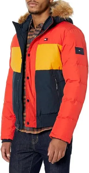 Tommy Hilfiger Men's Arctic Cloth Quilted Snorkel Bomber Jacket