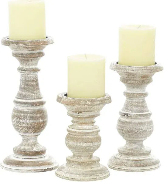 DecMode Traditional and Timeless Mango Wood Pillar Candle Holder Set