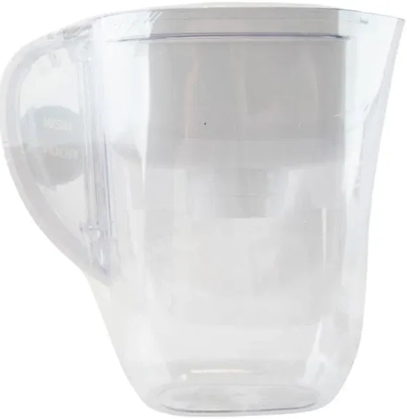 Brita Small 5 Cup Water Filter Pitcher with 1 Standard Filter, BPA Free ? Metro, White ?