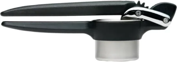 Chef'n FreshForce Potato Ricer Press, Dishwasher Safe in Black