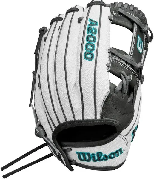 2024 Wilson A2000 H75 Classic 11.75” Infield Fastpitch Softball Glove WBW102623