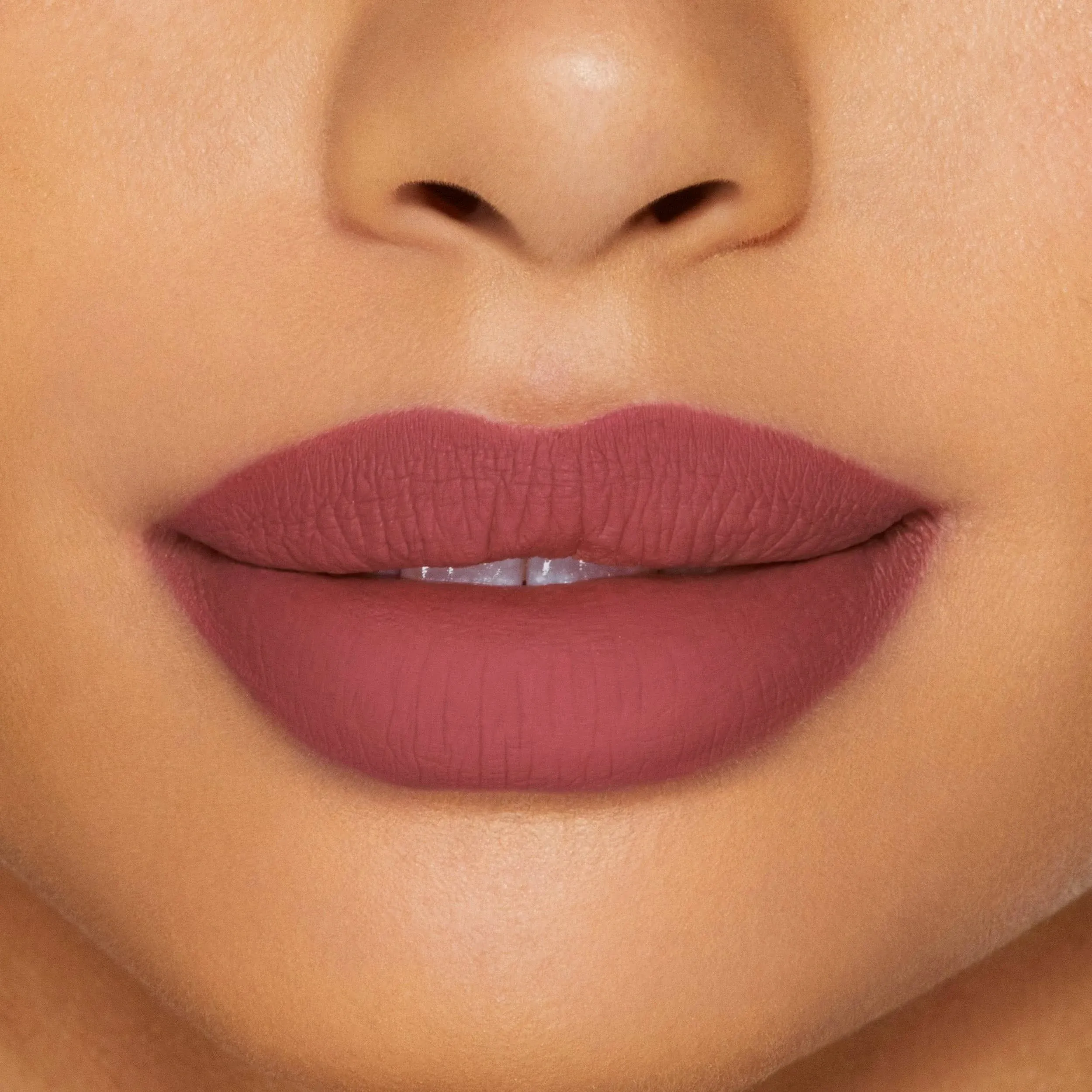 Kylie Cosmetics Lip Shine Lacquer