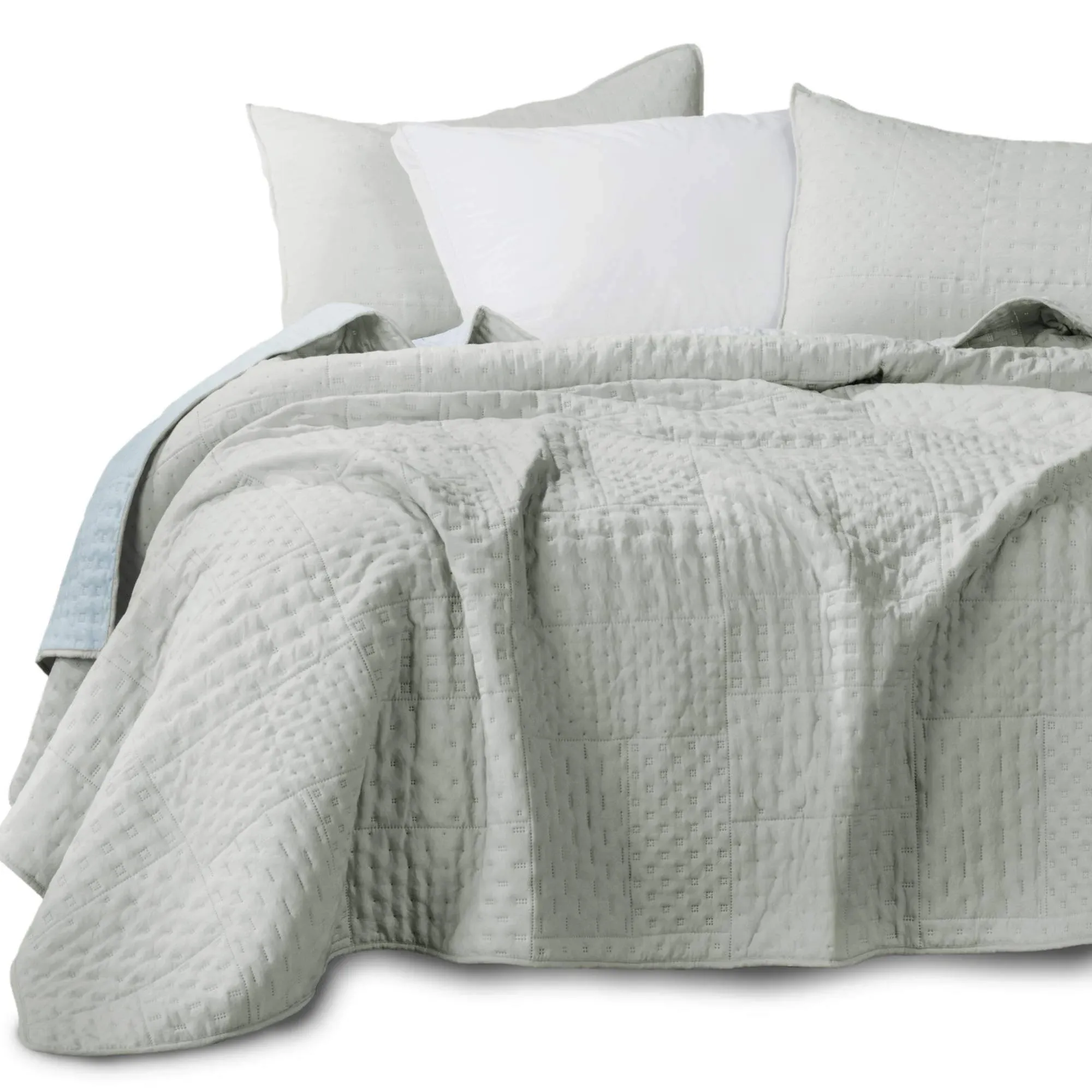 Contemporary Design Reversible Soft Bedding Set - Quilt Plus 2 Pillow Shams You'll Love in 2020