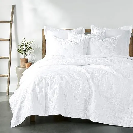 Levtex Home Washed Linen Quilt