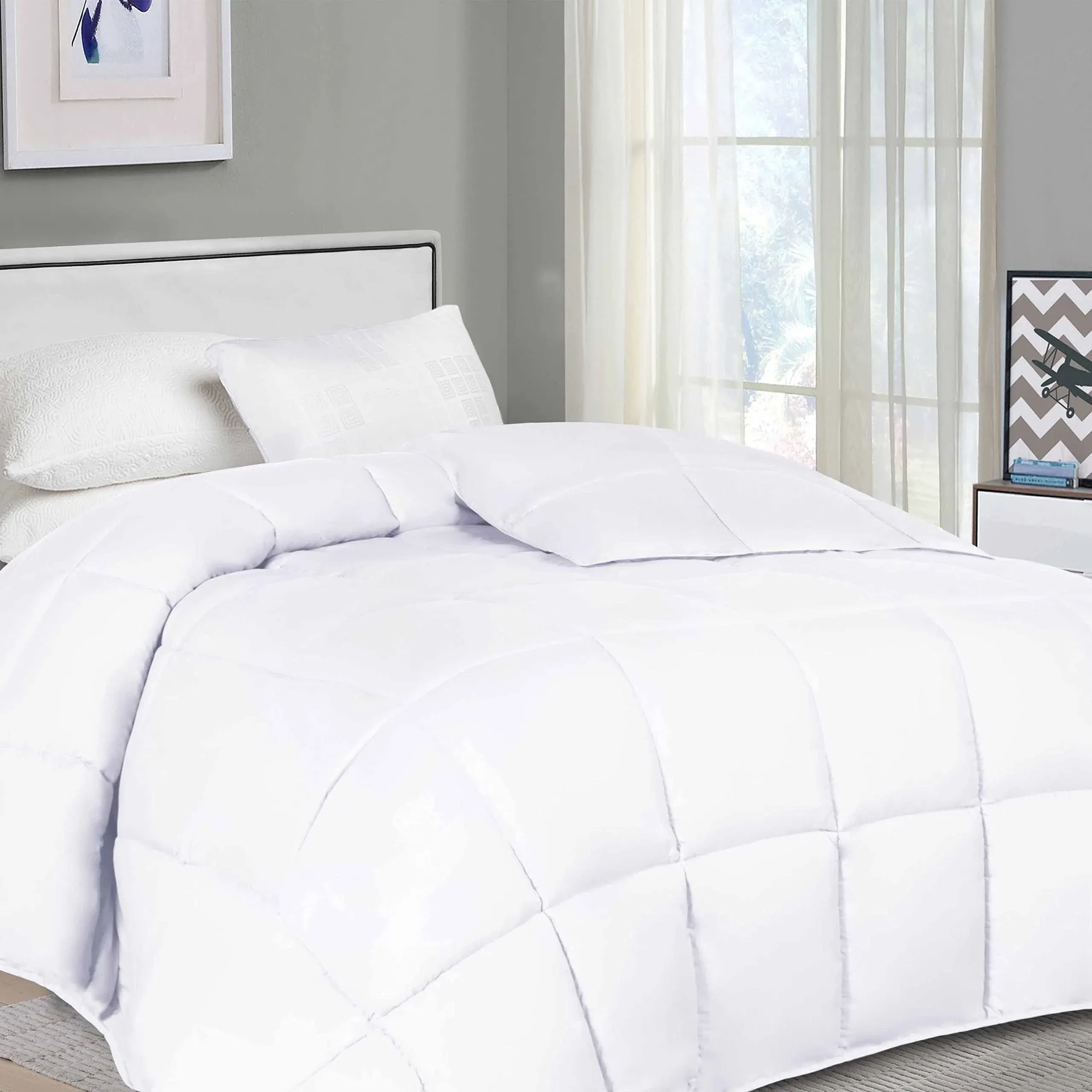 Superior Solid Reversible Down Alternative Comforter