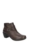 Easy Street Women's Damita Booties