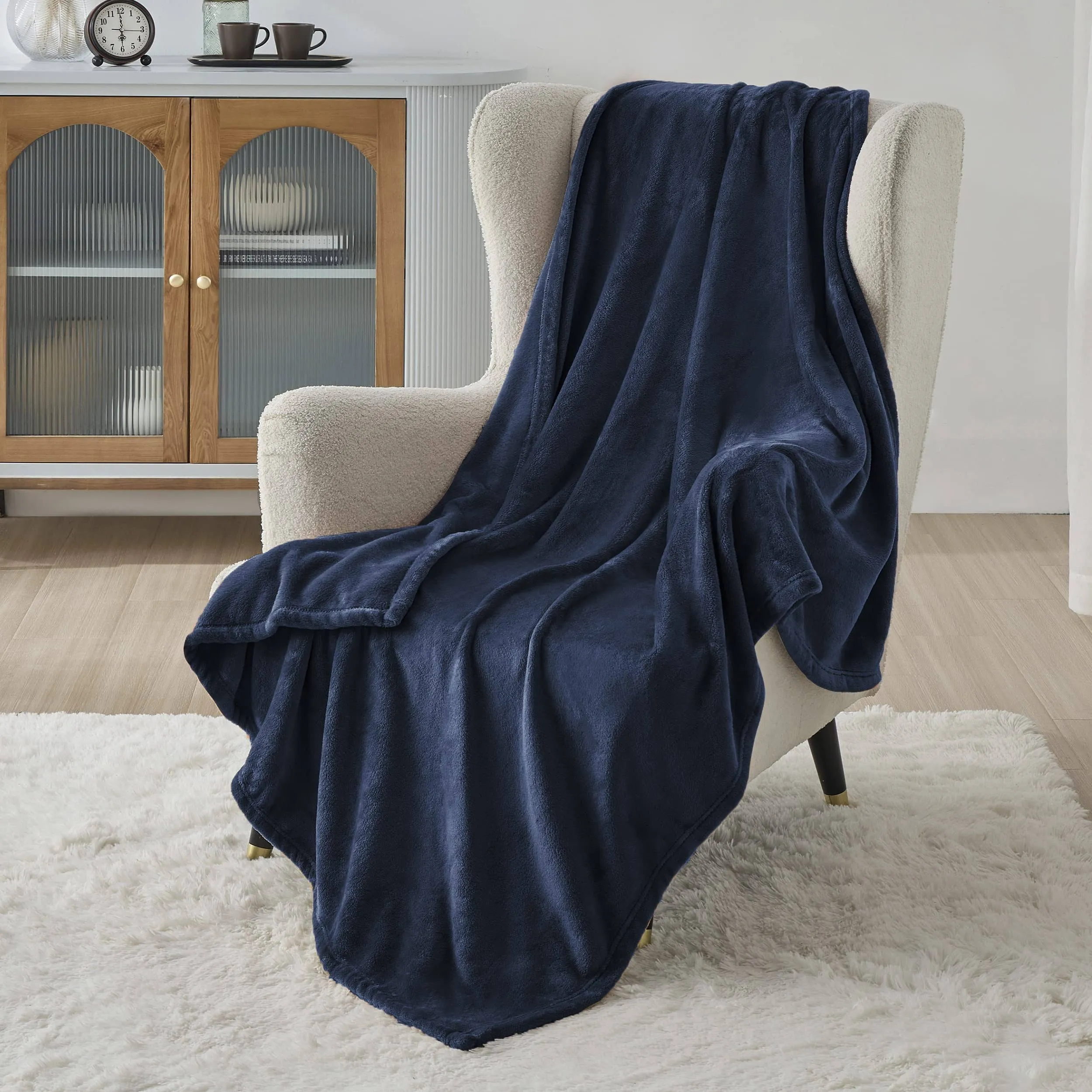 Bedsure Fleece Blanket Sofa Throw - Versatile Blanket Fluffy Soft Throw for Bed and Couch Twin/Double, Navy Blue, 150x200cm